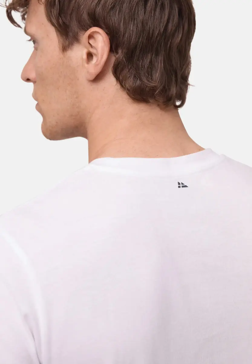 EASE T-SHIRT - Image 10